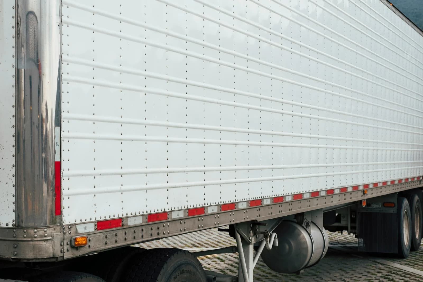 drop trailer pallet recycling