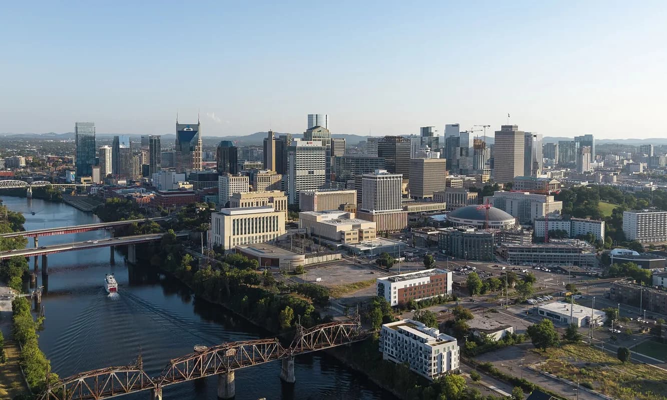 Downtown skyline and Cumberland River in Nashville, Tennessee