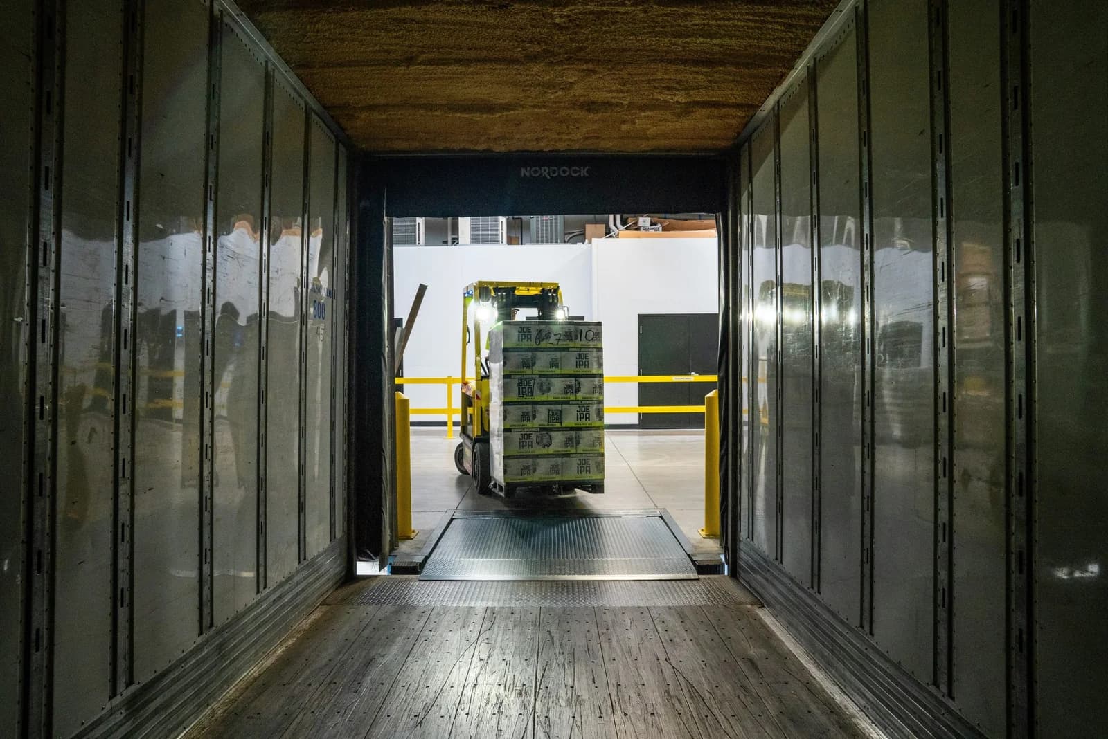 Pallet Standardization on Global Trade: Enhancing Efficiency