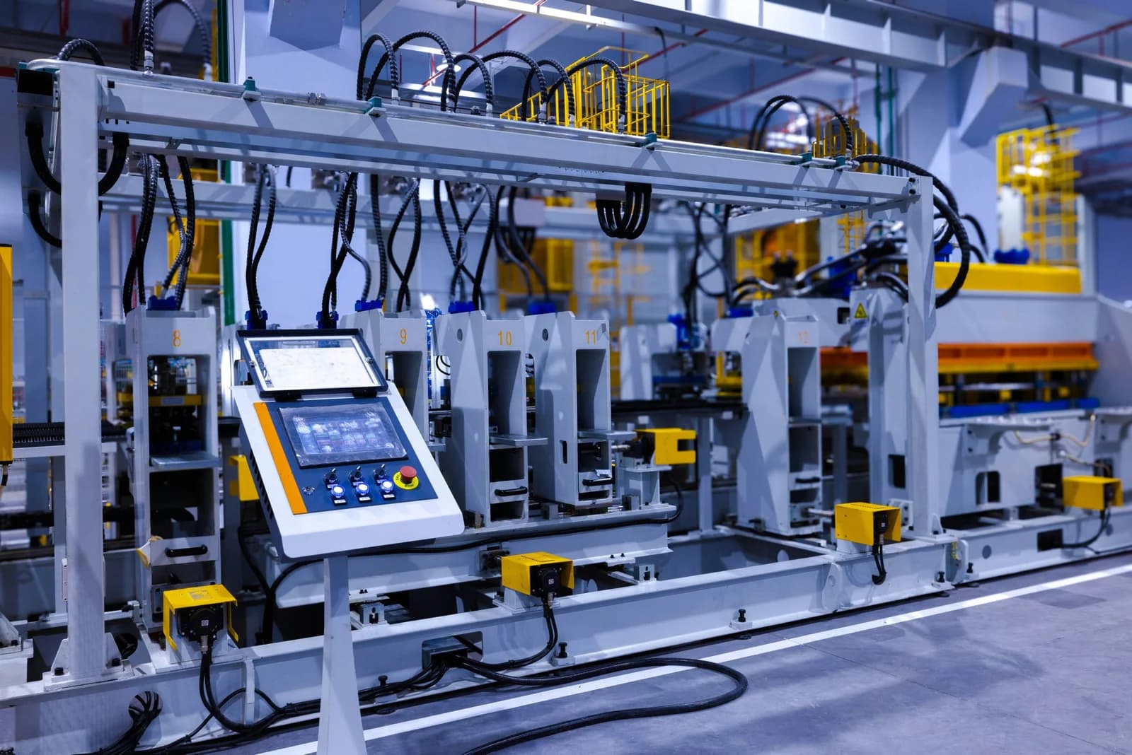 Pallets for Manufacturing: How to Improve Safety, Efficiency, and Compliance