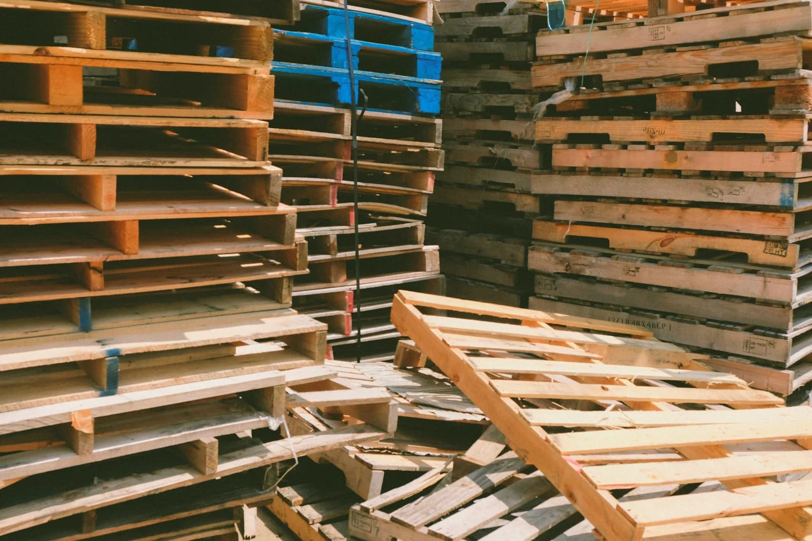 Wood Pallets: Why They’re Still the Best Choice